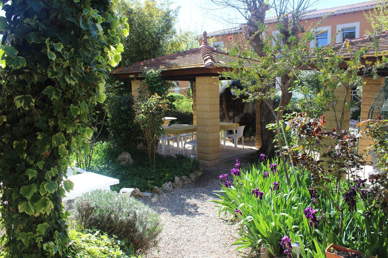 Hotel Restaurant Martinez Balaruc-les-Bains Exteriér fotografie